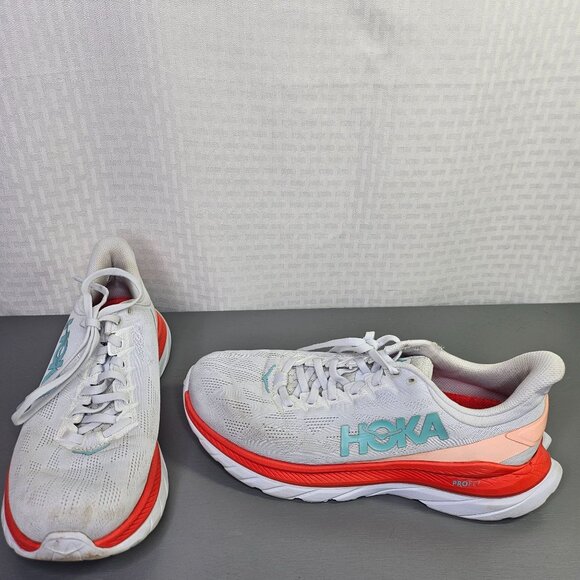 Hoka One One Women's Running Shoes Size 8.5 lightweight Mesh Trainers - Picture 1 of 10
